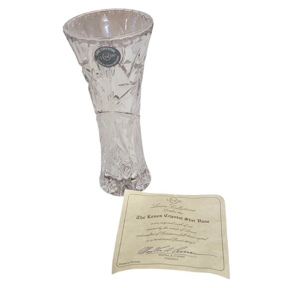 Lenox Crystal Star Vase 6" European Full Lead Czech Republic COA‎ Collectible - Picture 1 of 7